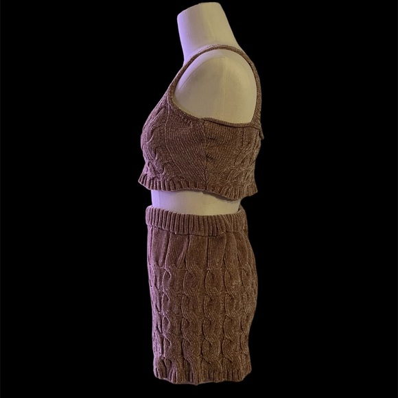 Brown Cable Knit Chenille Like Sleep Shorts and Top Forever 21 Size Large - Picture 3 of 4